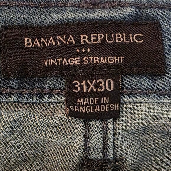 Banana Republic Vintage Straight MensJeans, size 31"x30" - Picture 4 of 7